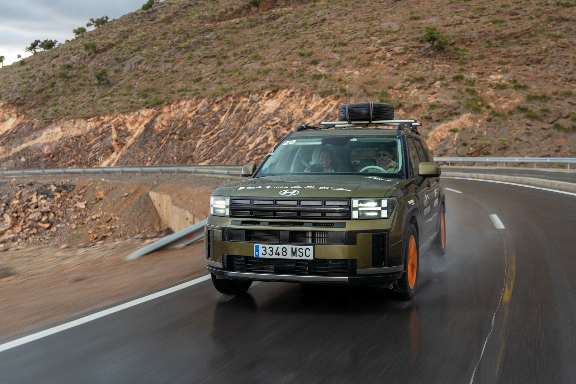 4X2 || El Desierto de los Niños